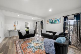 Expansive 7-Bedroom Family Home - 0