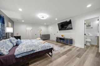 Expansive 7-Bedroom Family Home - 5