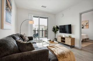 Pool with Free Covered Parking and Washer & Dryer in Unit - 1