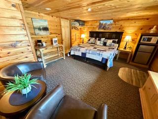 Mountain View Lodge & Cabins - 9