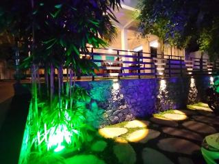 The Hoxton Bay - 3