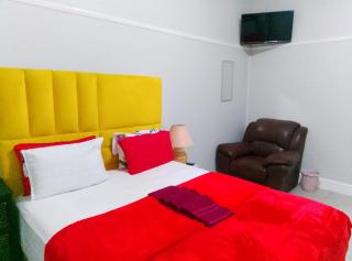 Neo & Ruks Guest House salt river - 3
