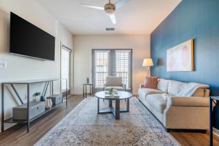 Landing Chic 1BD Gym Courtyard - 8