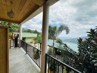 Whispering Mountain Cabin - 8