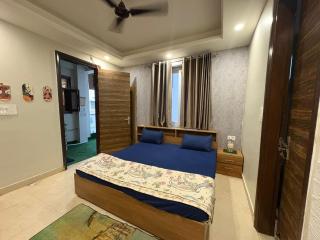 Blue Ocean Stays 1BHK Flat Near AIIMS Ganga - 3