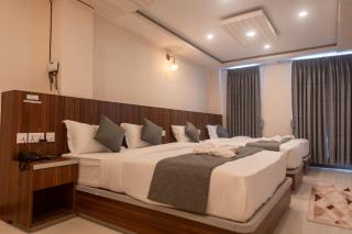 Hotel Yatri Niwas - 2