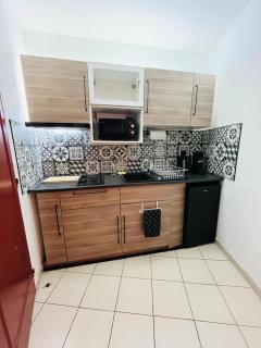 Appartement centre ville -- Pierrelatte - 9