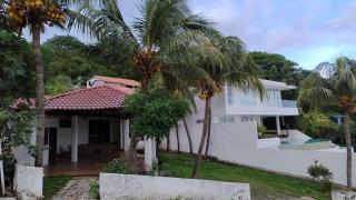 Bella Vista Surf House - 1