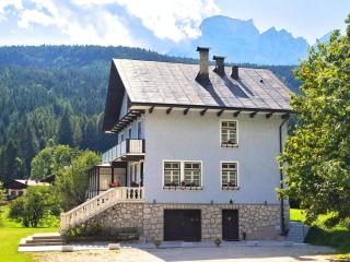 Dolomiti Garden Flat near Cortina - 0