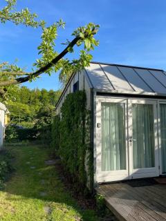 Tiny House in a unique location and close to Amsterdam - 3
