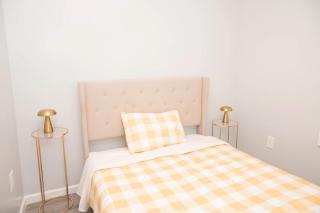 Brooklyn Seaside Stay Yellow30 - 9