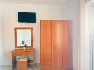 Irene Apartment 2 - 4