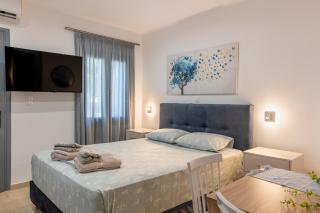 Myrina Retreat - Blue Horizon - 0