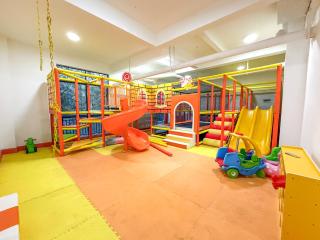 Azalea Homes - Winchester gardens - 2