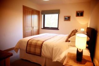 Plum Tree Lodge - 3