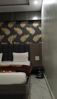 Shree Radhe Palace - 8