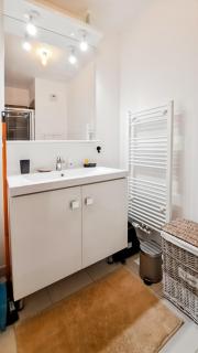 Appartement Lumineux, Tout Confort, 5' Disneyland - Montévrain - 2