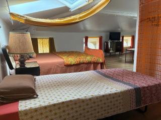 Chez Mary Studio -Les 70'S - 5