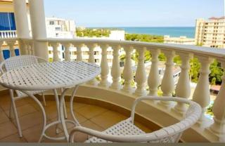Two-Bedroom Deluxe Apartment with Ocean View - 9
