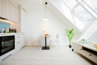 Prague Days - Bright Apartments with AC near Vyšehrad Castle - 4