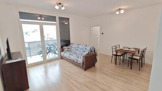 ARED AFI Arad 2025 ChrysFlatty5 Central modern Apartment 70mp City View - 1