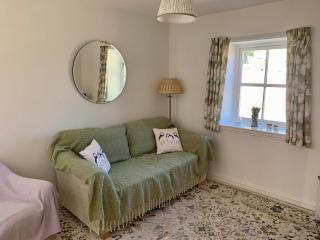 May Cottage - 9