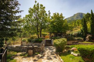 Villa Tethys Mountain Resort - 8