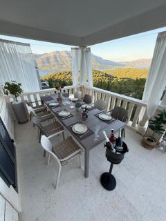 Ellara Residence Apartment with a fantastic view - 8