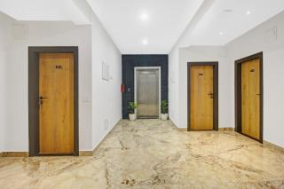 Super Townhouse OAK Hitec City Near Image Hospital - 2