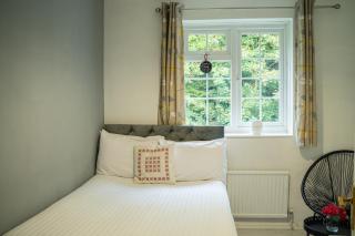 4-Bed House in Wetherby sleeps 8 near York - 6