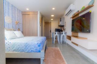 Apartamento con playa y piscina a 5 minutos del aeropuerto - 7
