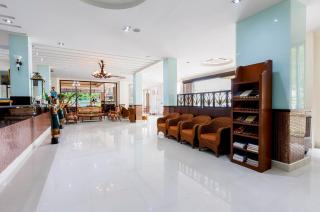 Central Place Hotel - 4