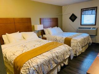 West Dakota Inn - 1