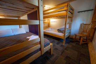 HI Nordegg - Hostel - 9