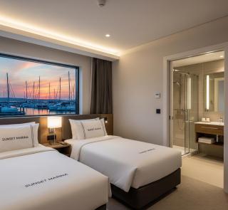 Sunset Marina Hotel - 1