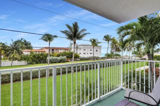 Ocean View 2 bedroom Condo Pool Key Colony Beach - 2