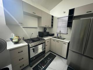 Zae's Retreat 2 bed 1 Bath in Portmore Jamaica - 9