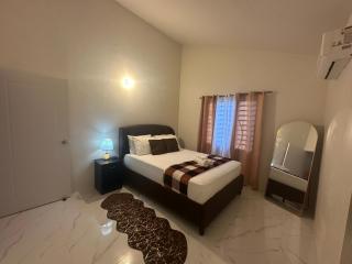 Zae's Retreat 2 bed 1 Bath in Portmore Jamaica - 8