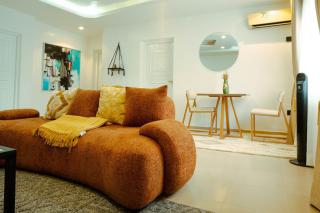 Cozy 2Bed with Mini Pool & Outdoor Lounge in Lagos - 1