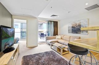 Seaside Apartment with Shared Gym & Sauna - 9