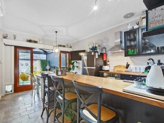 Peaceful Retreat Steps from Semaphore Beach - 7