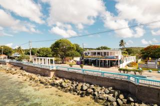 Beachfront Suite 6 Karaya - 1
