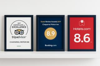 Chaparral Motor Inn - 1