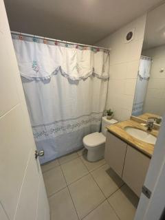 Moderno departamento, cómodo y céntrico - 7