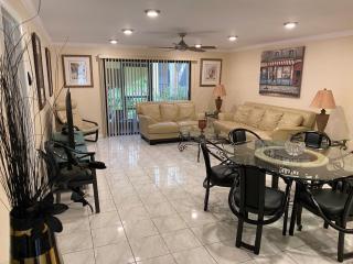 Super nice 3 bedroom 2 bathroom apartment - 5