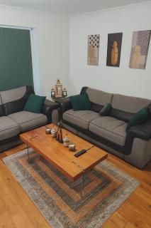 Entire stylish luxury house in Birmingham - 1