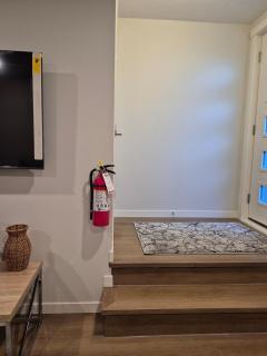 Superb 1-Bdr Apt in New Condo - 2