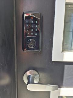 Superb 1-Bdr Apt in New Condo - 3