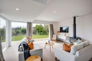 7th Heaven - Bluff Hill, Napier - 7