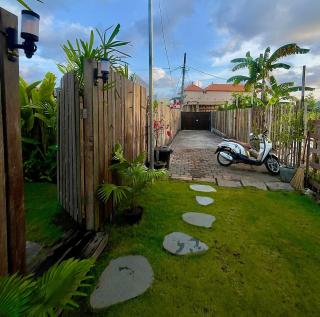 Tropical Private Bungalow Oasis Kemuning Bukit - 8
